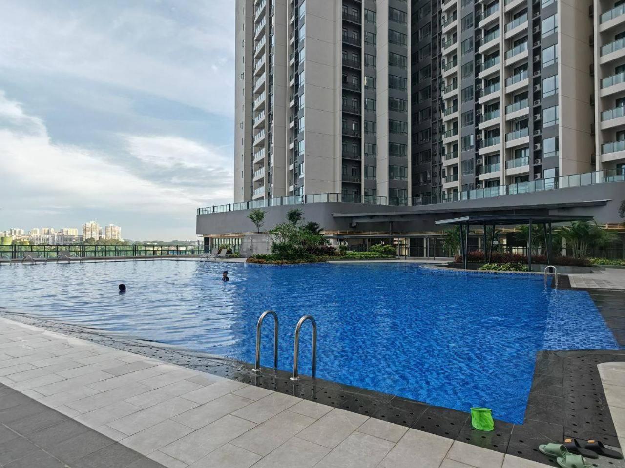 R&F Princess Cove Jb Apartment Suites By Sc Homestay ยะโฮร์บาห์รู ภายนอก รูปภาพ